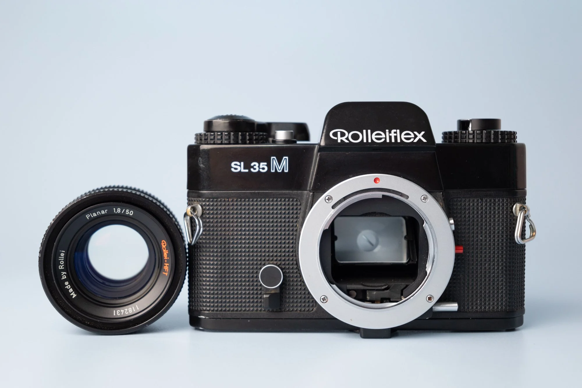 Rolleiflex SL 35 M 35mm Film SLR Camera with Rollei HFT Planar